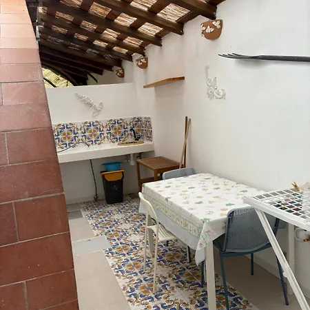 Bed & Breakfast Il Caimano B & B, Con Piscina Dall'11 Luglio Al 31 Agosto *