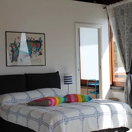 Il Caimano B & B, Con Piscina Dal 13 Luglio Al 31 Agosto * Vulcano (Isola)
