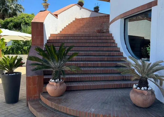 Bed & Breakfast Il Caimano B & B, Con Piscina Dall'11 Luglio Al 31 Agosto 4*