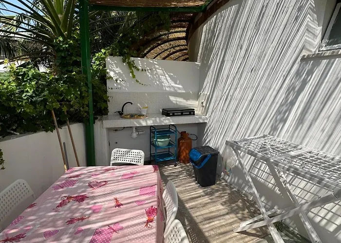 Il Caimano B & B, Con Piscina Dall'11 Luglio Al 31 Agosto